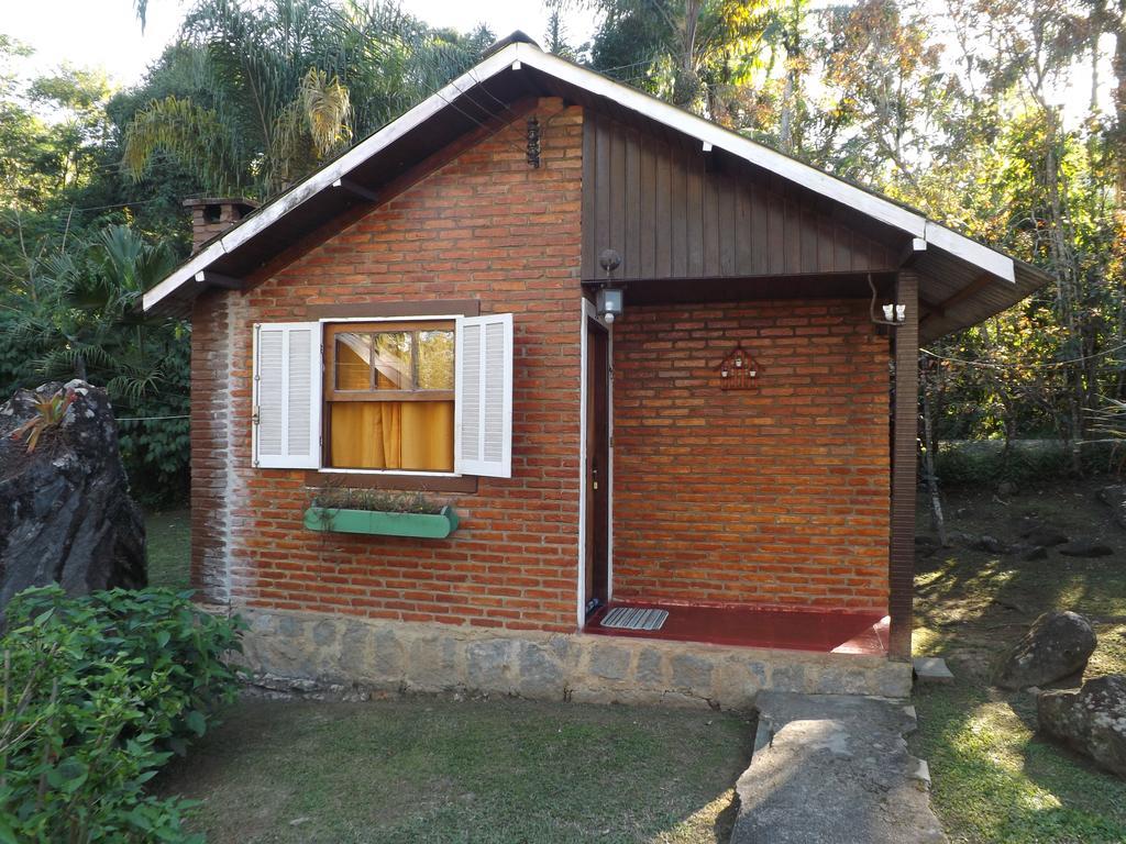פנדו Pousada Quintal Das Pedras חדר תמונה